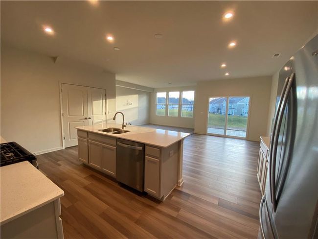 14197 Bay Willow Dr, Home with 3 bedrooms, 3 bathrooms and null parking in Fishers IN | Image 9