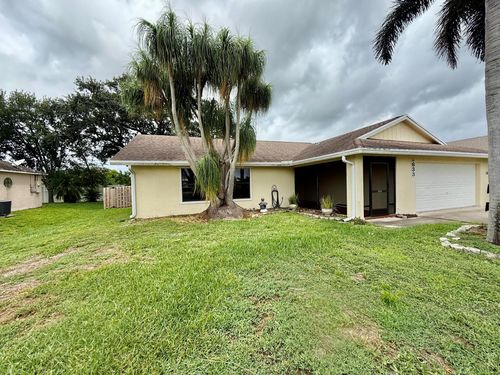 633 Sw Gailbreath Ave, Port St. Lucie, FL, 34953-7605 | Card Image