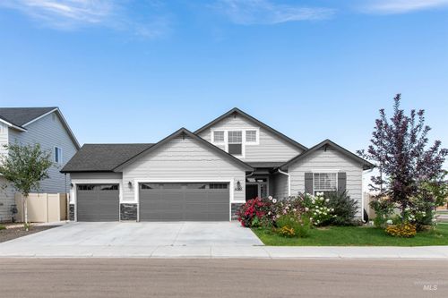 4361 N Delphi Ave, Meridian, ID, 83646-8705 | Card Image