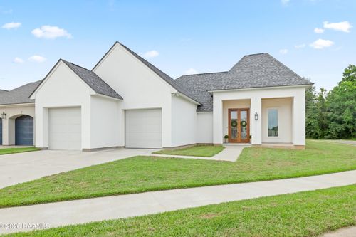 101 Cypress Wood Ln, Youngsville, LA, 70592-6579 | Card Image