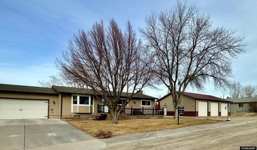 224 Windy Run, Greybull, WY, 82426-2410 | Card Image