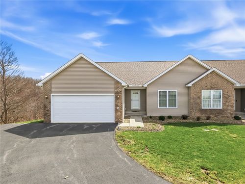 2414 Jillian Ln, Hermitage, PA, 16148-7728 | Card Image