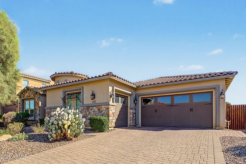 2197 E Lindrick Dr, Gilbert, AZ, 85298-7424 | Card Image