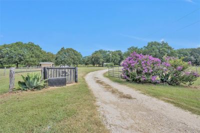 9079 County Road 120, House other with 3 bedrooms, 2 bathrooms and null parking in Centerville TX | Image 2