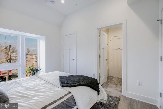 UNIT-5 - 4901 1 St St Nw, Condo with 2 bedrooms, 2 bathrooms and null parking in WASHINGTON DC | Image 20