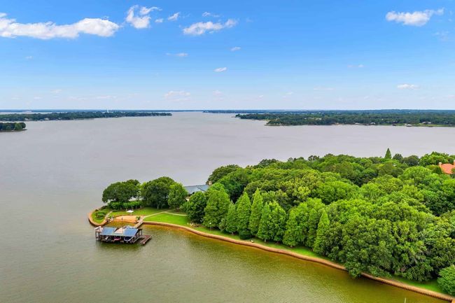 Bird's eye view of a large body of water | Image 6