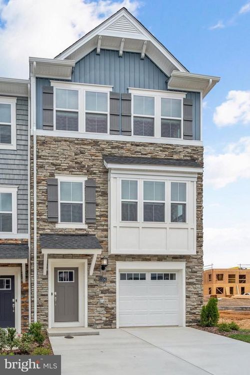 7610 River Reach Road, BALTIMORE, MD, 21244 | Card Image