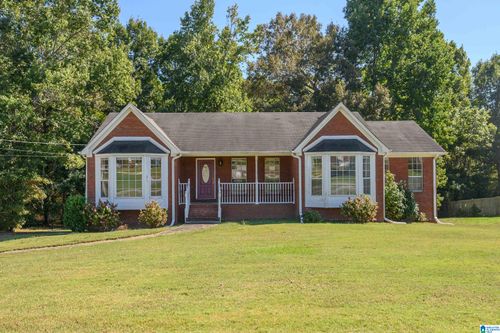6640 Post Oak Dr, HUEYTOWN, AL, 35023-5794 | Card Image