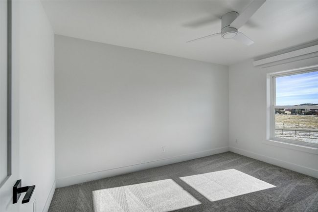 Torrey Model Home Photos. Same model home by same builder. | Image 20