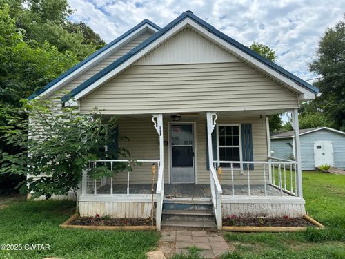 308 Bell Ave, Dyersburg, TN, 38024-4111 | Card Image