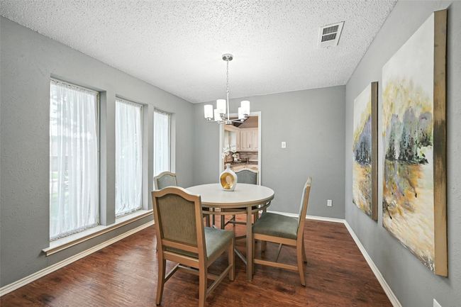 1923 Camden Way, House other with 3 bedrooms, 2 bathrooms and null parking in Carrollton TX | Image 6