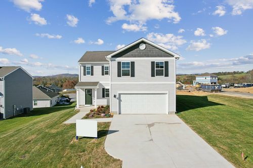 110 Fieldcrest Ln, STAUNTON, VA, 24401-8329 | Card Image
