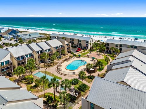 b133-5717 Thomas Dr, Panama City, FL, 32408-6740 | Card Image