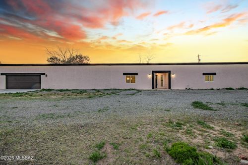 8323 W Tangerine Rd, Marana, AZ, 85658-9301 | Card Image