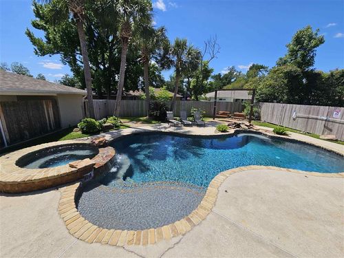 317 Jeanine St Street, Lake Charles, LA, 70605 | Card Image
