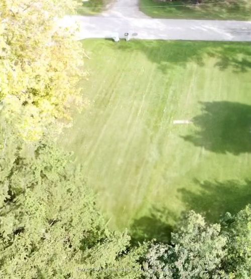 4447 S Mill Crescent, North Middlesex, ON, N0M1A0 | Card Image