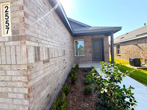 2557 Guineas Ln, Aubrey, TX, 76227-6393 | Card Image