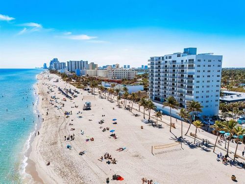704-400 N Surf Rd, Hollywood, FL, 33019-1407 | Card Image