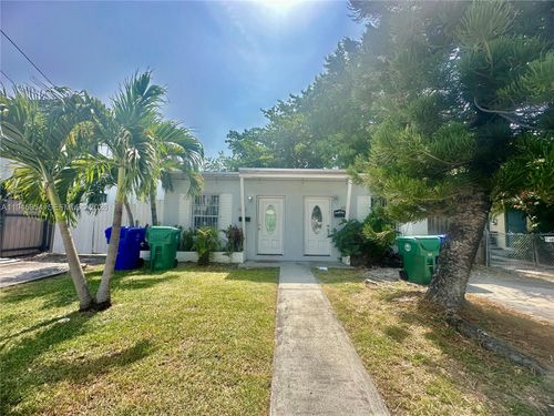 3032-3032 New York St, Miami, FL, 33133-4326 | Card Image