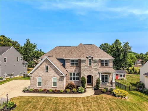 12560 Treeline Trl, North Royalton, OH, 44133-1104 | Card Image