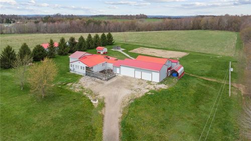 5725 Lockvale Rd, Rossiter, PA, 15772-8611 | Card Image