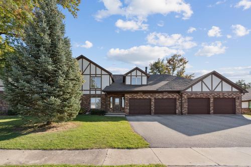3446 Kingswood Pl, Waterloo, IA, 50701-4523 | Card Image