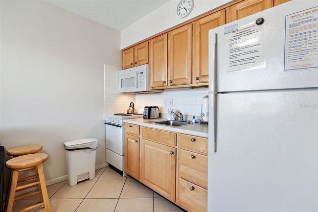 14 - 14251 Gulf Blvd, Condo with 1 bedrooms, 1 bathrooms and null parking in MADEIRA BEACH FL | Image 7