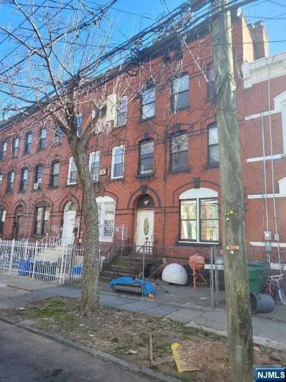 Residential in Newark 4