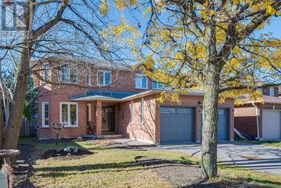 27 Doris Cres, House other with 6 bedrooms, 4 bathrooms and 6 parking in Newmarket ON | Image 2