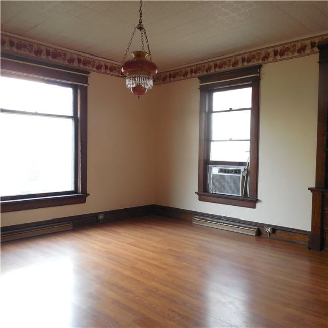 409 E Wallace Ave, House other with 5 bedrooms, 2 bathrooms and 2 parking in New Castle PA | Image 40
