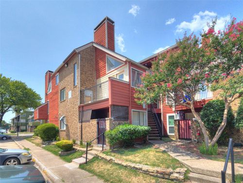 205-9827 Walnut St, Dallas, TX, 75243-8865 | Card Image