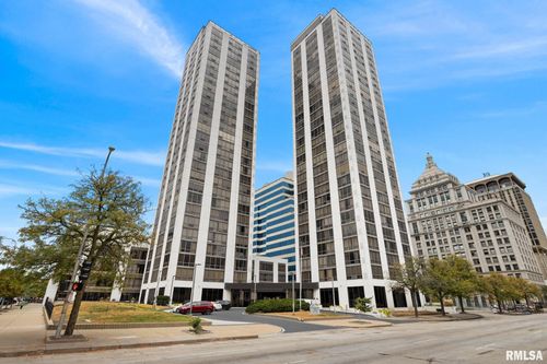 e25a-123 Sw Jefferson Ave, Peoria, IL, 61602-1221 | Card Image