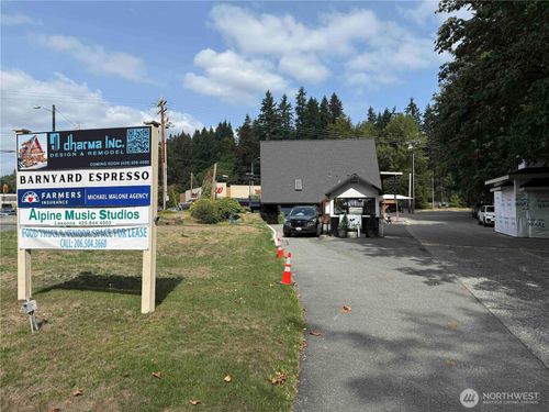 cs-19201 Ne Woodinville Duvall Rd, Woodinville, WA, 98077-9482 | Card Image
