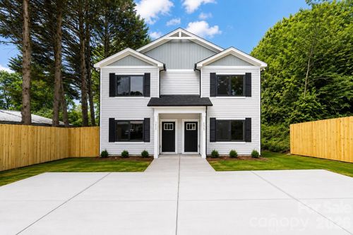 37-and-38-1033 19th St Ne, Hickory, NC, 28601-4313 | Card Image