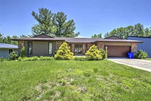 454 Shoreline Dr, Decatur, IL, 62521-5512 | Card Image