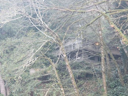 763 N Tenmile Lk, Lakeside, OR, 97449-8650 | Card Image