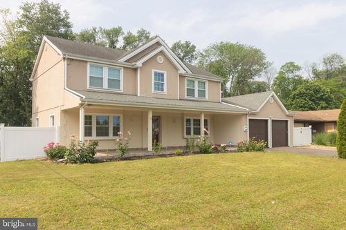 74 Gallaway Ln, Willingboro, NJ, 08046-3226 | Card Image