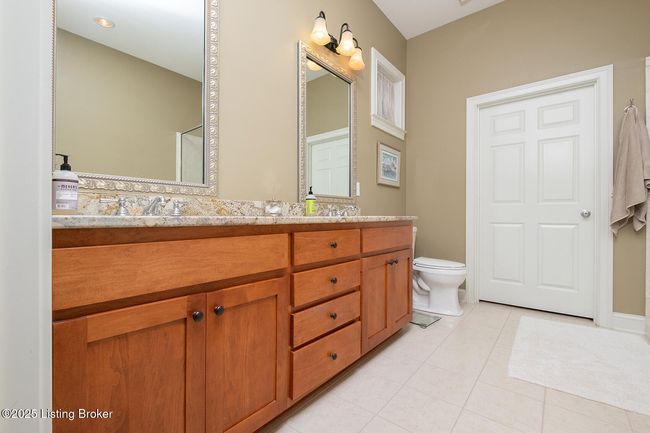 102 - 9508 Norton Commons Blvd, Condo with 2 bedrooms, 2 bathrooms and null parking in Prospect KY | Image 16