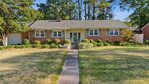 5608 Greenefield Dr N, Portsmouth, VA, 23703-3819 | Card Image