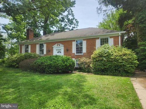 6812 Algonquin Ave, BETHESDA, MD, 20817-4814 | Card Image