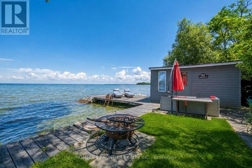 813 Lake Dr E, Jacksons Point, ON, L0E1L0 | Card Image