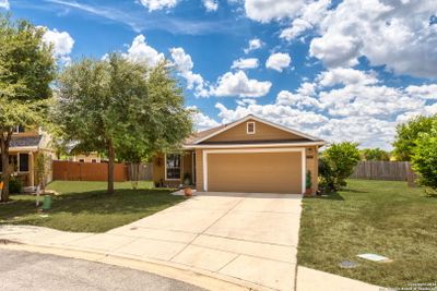 2250 Whispering Way, House other with 3 bedrooms, 2 bathrooms and null parking in New Braunfels TX | Image 3