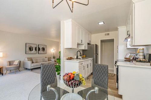 apt-307-181 Del Medio Ave, Mountain View, CA, 94040-1047 | Card Image