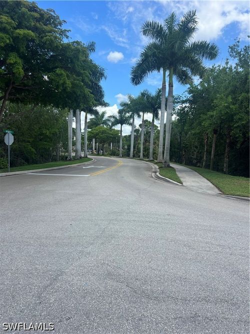 apt-1050-8470 Kingbird Loop, ESTERO, FL, 33967-5771 | Card Image