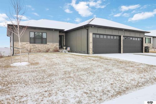 1046 N 107th St, Lincoln, NE, 68527-2515 | Card Image