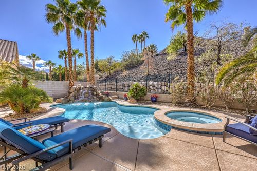 1529 Via Salaria Ct, Henderson, NV, 89052-4124 | Card Image