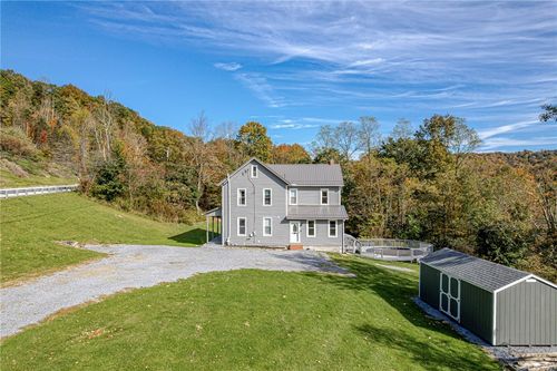 5322 Somerset Pike, Hollsopple, PA, 15935-7803 | Card Image