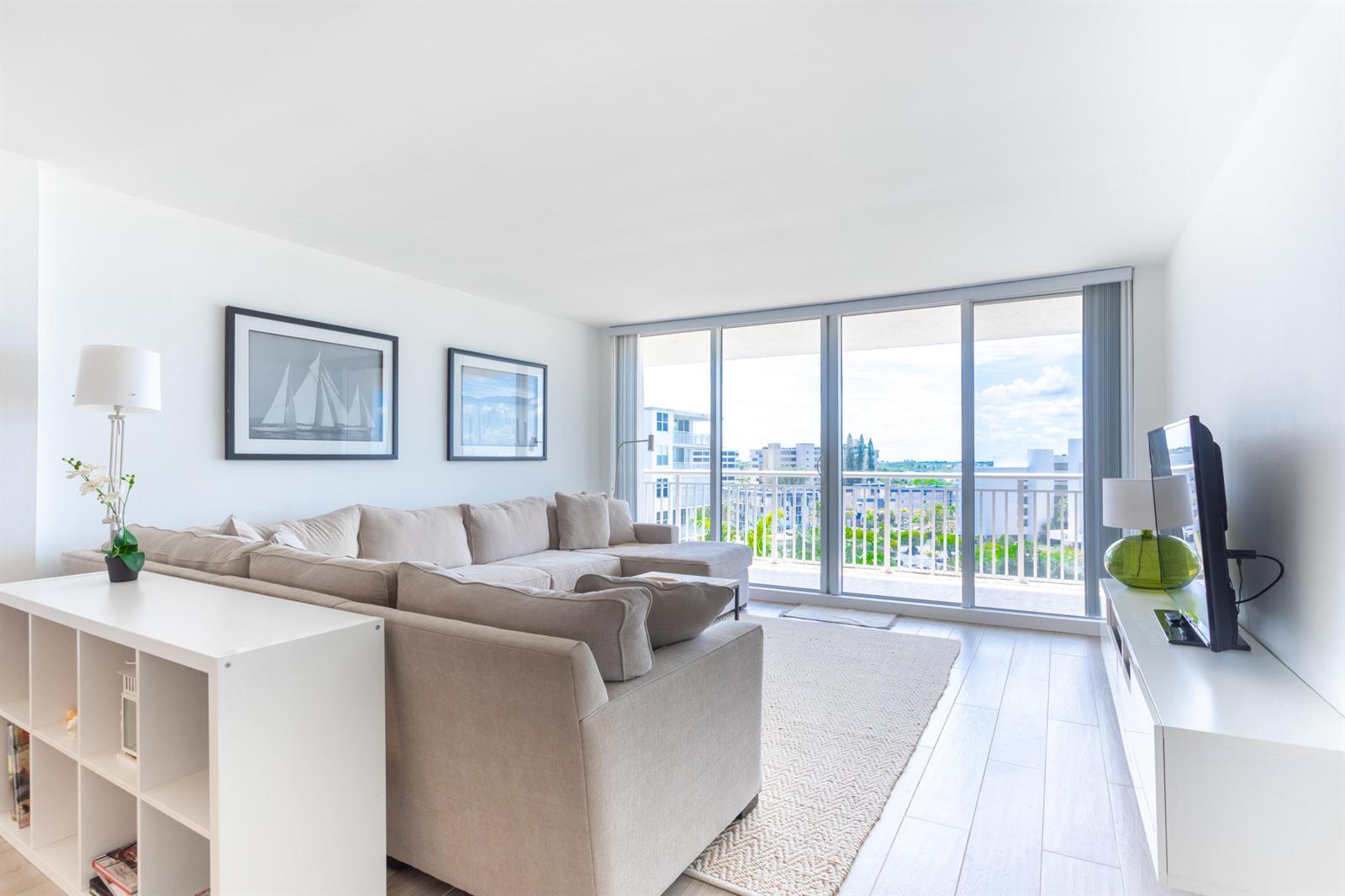 Residential Lease in South Palm Beach 5