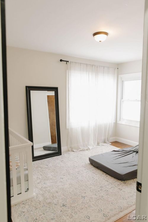 2281 Fairview Dr, Adrian, MI, 49221-3614 | Card Image