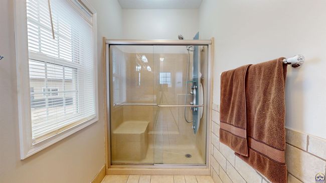 19620 S Jordon Ter, House other with 5 bedrooms, 3 bathrooms and null parking in Scranton KS | Image 40